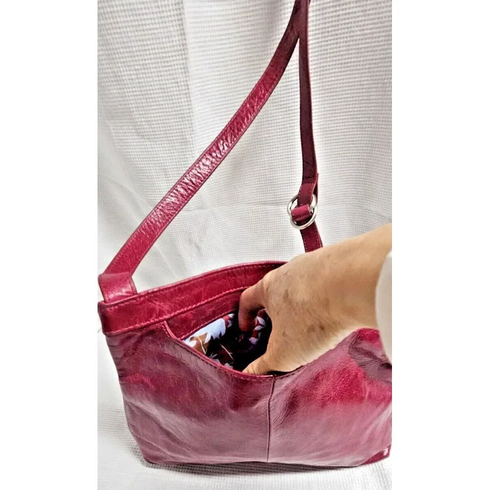 Hobo the Original  Plum Colored doubt zip front Leather‎ Crossbody 10